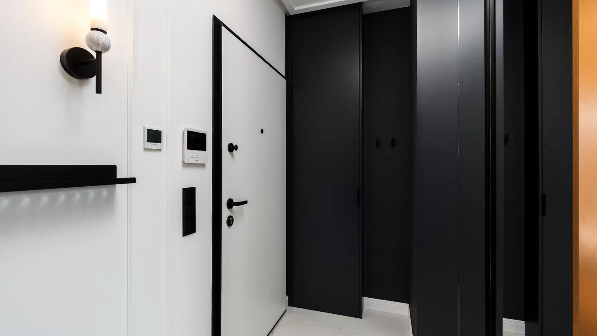 Mlode Miasto Doki Apartments By Happystay غدانسك