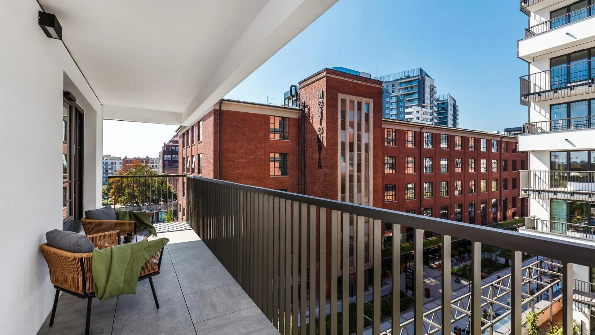 Mlode Miasto Doki Apartments By Happystay Gdańsk