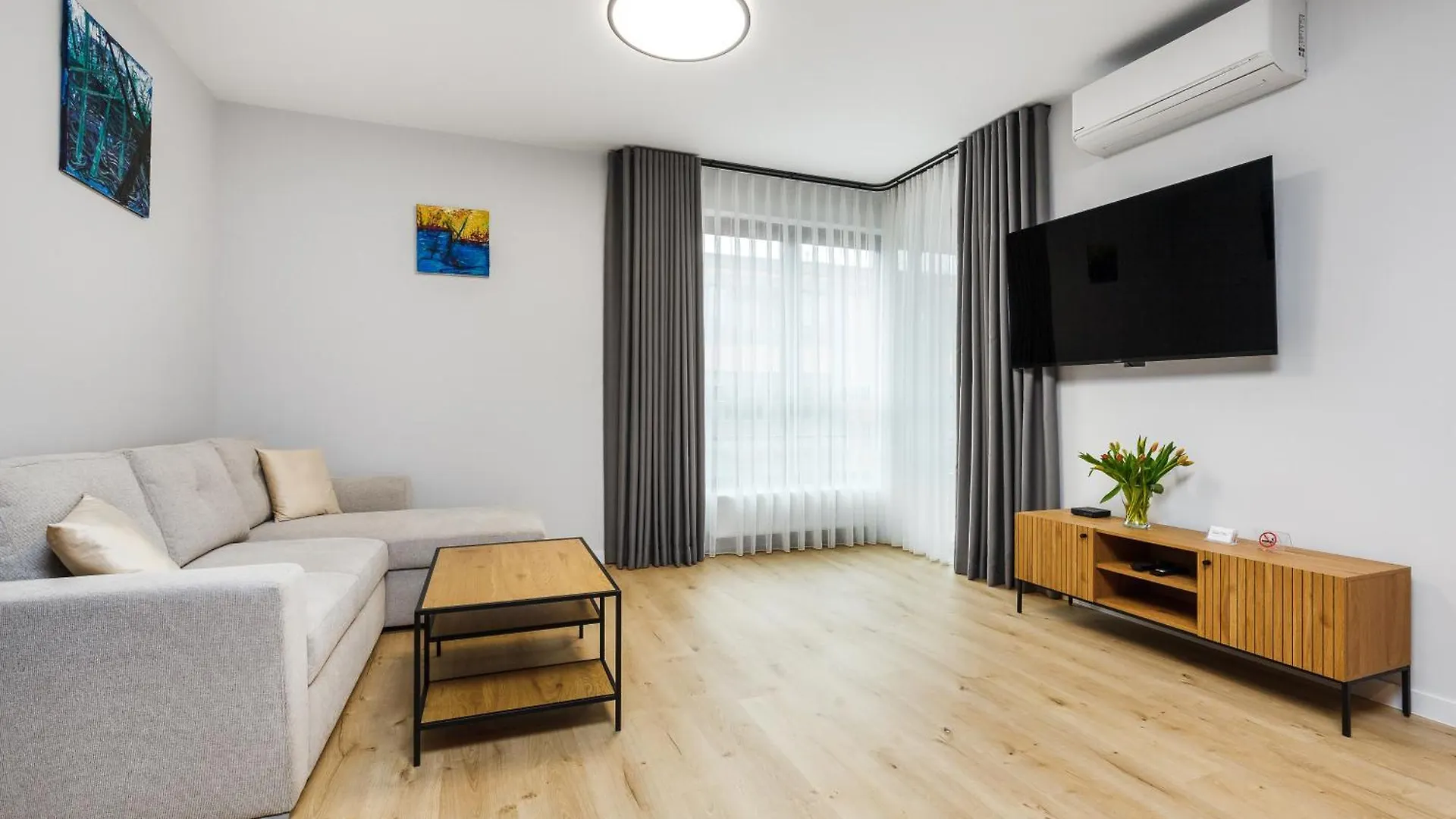 Mlode Miasto Doki Apartments By Happystay Gdańsk 0*,  Polska