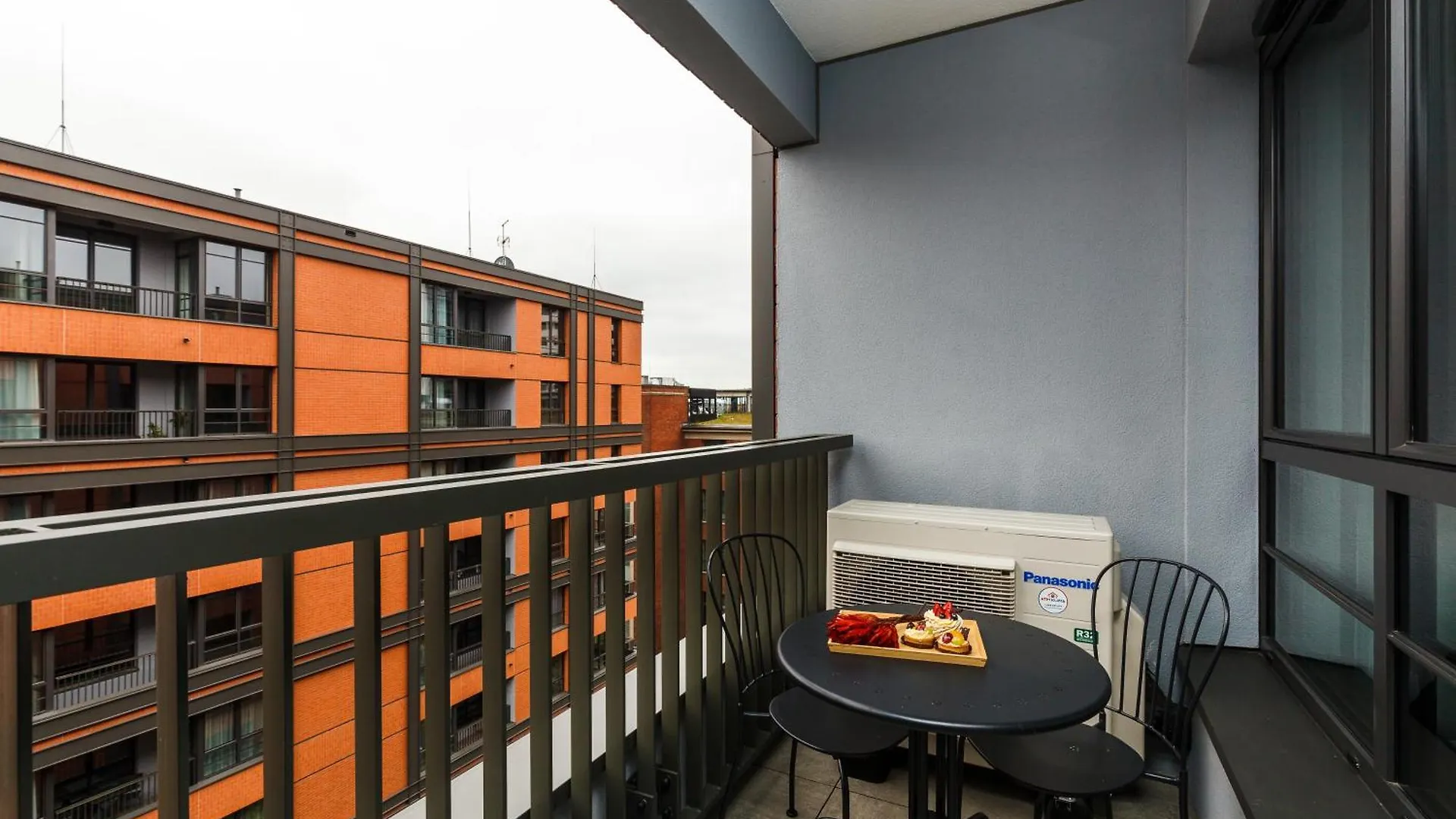 Mlode Miasto Doki Apartments By Happystay Gdańsk 0*,