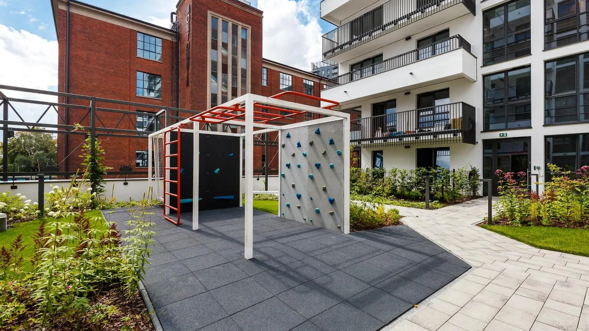 Mlode Miasto Doki Apartments By Happystay Gdansk 0*,
